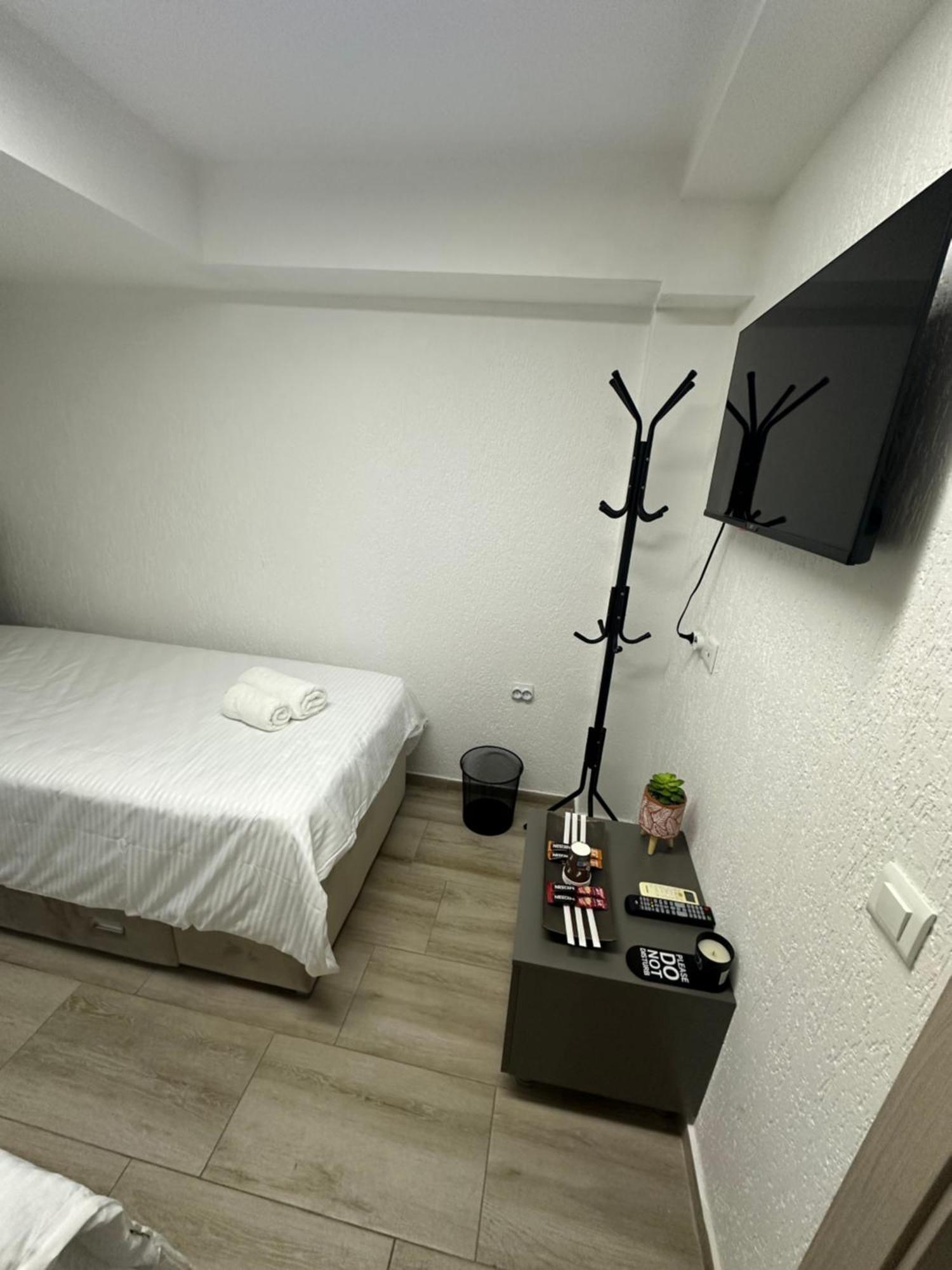 Next Rooms Скопие Екстериор снимка